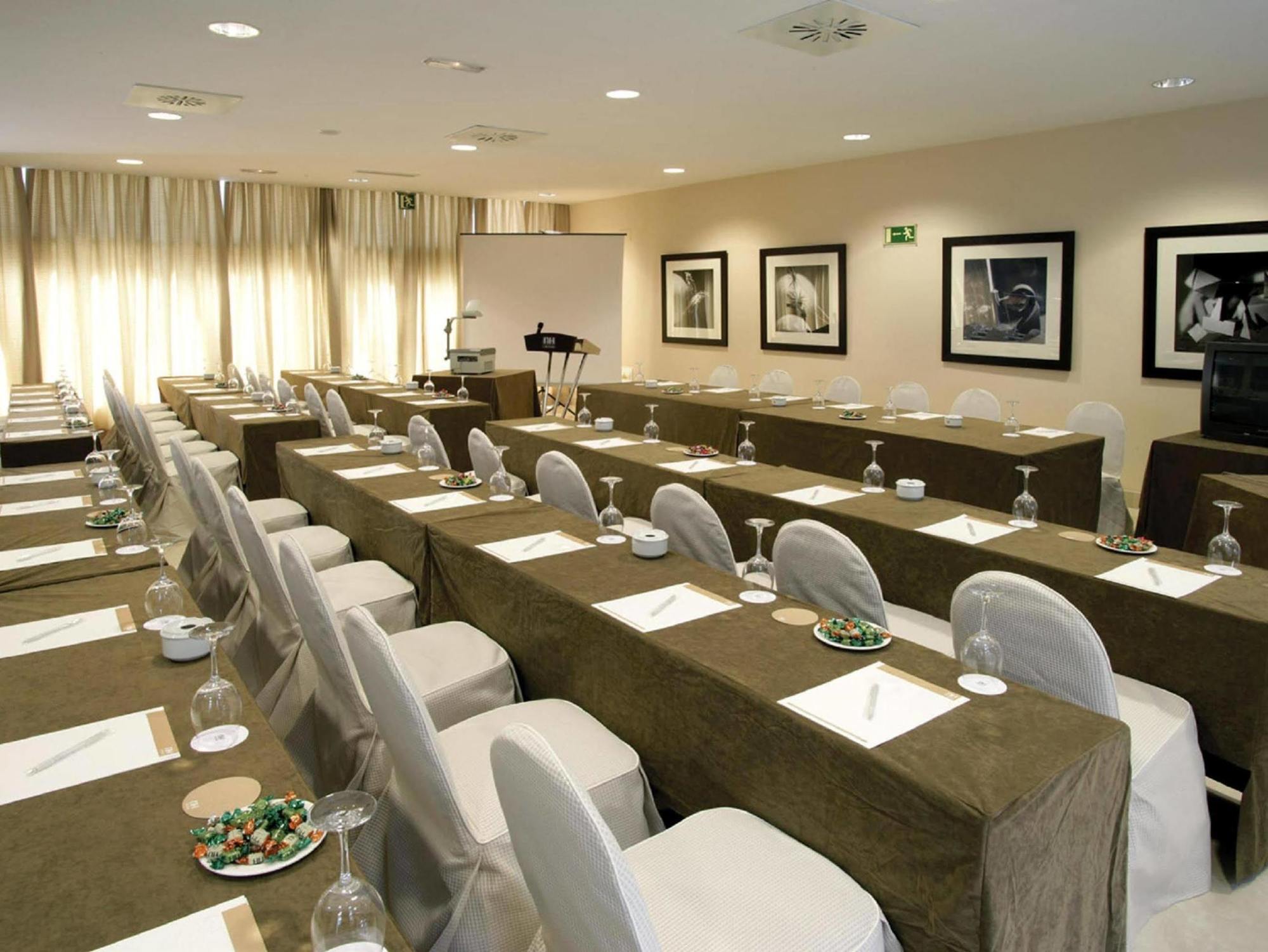 Hotel Nh Alcorcón Exterior foto